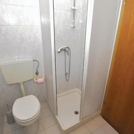 1 Bedroom Awesome In Appartement Izola